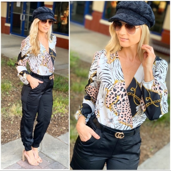 LAST ONE! Misguided Floral Bodysuit - Picture 2 of 6